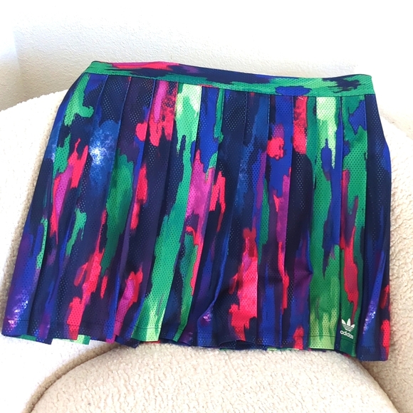 Pharrell Williams adidas Originals Womens Camouflage Tree Pleat Skirt Camo Print - Picture 6 of 10